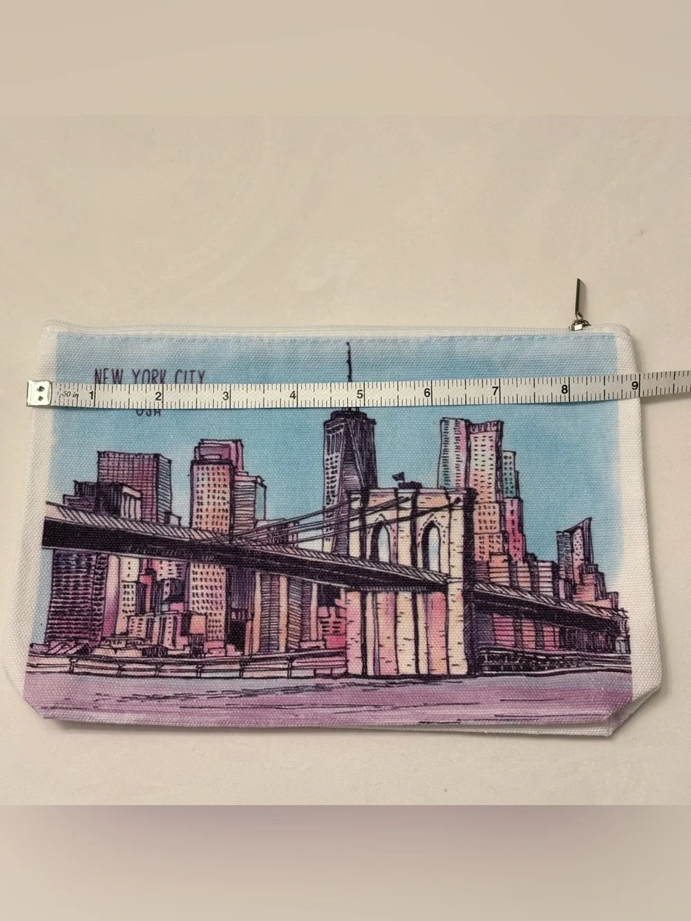 New York City Brooklyn Bridge Canvas Makeup Bag Mirror Zipper White 9x6